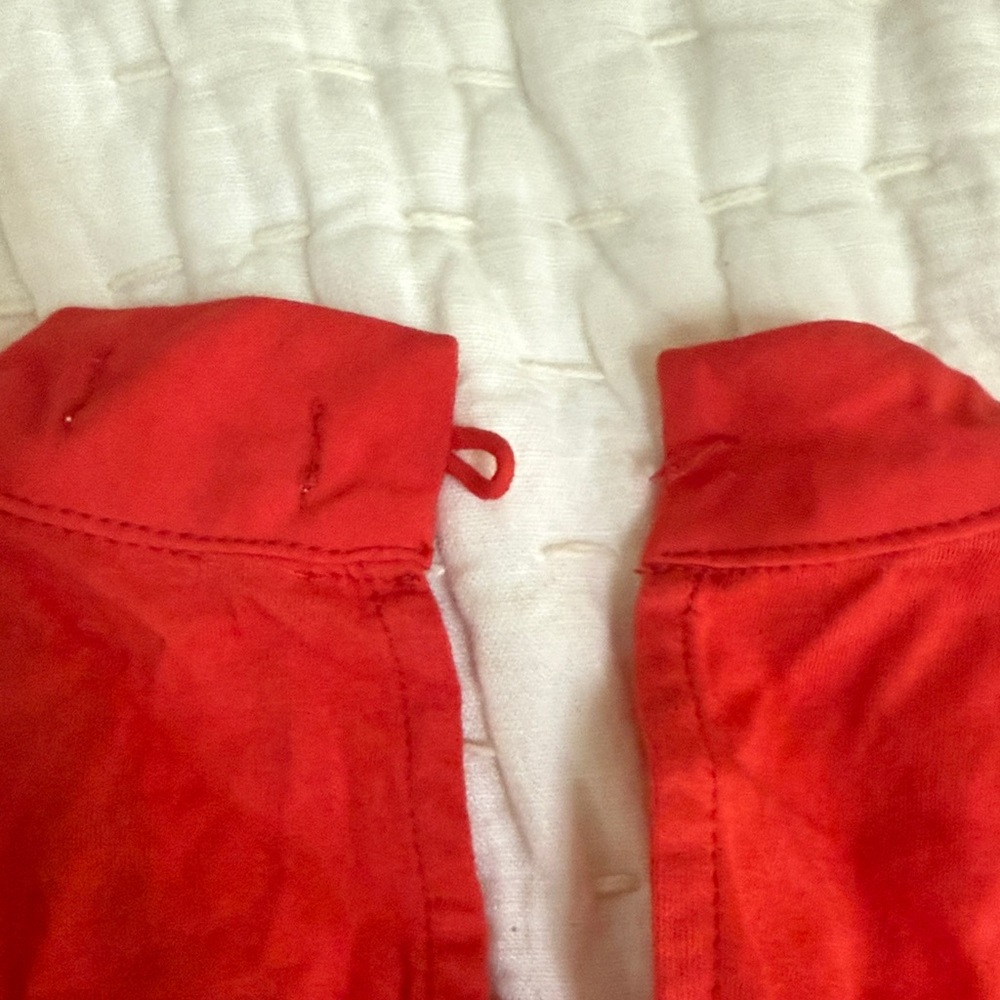 Elegant Red Lace Women's Top - Picture 3 of 3